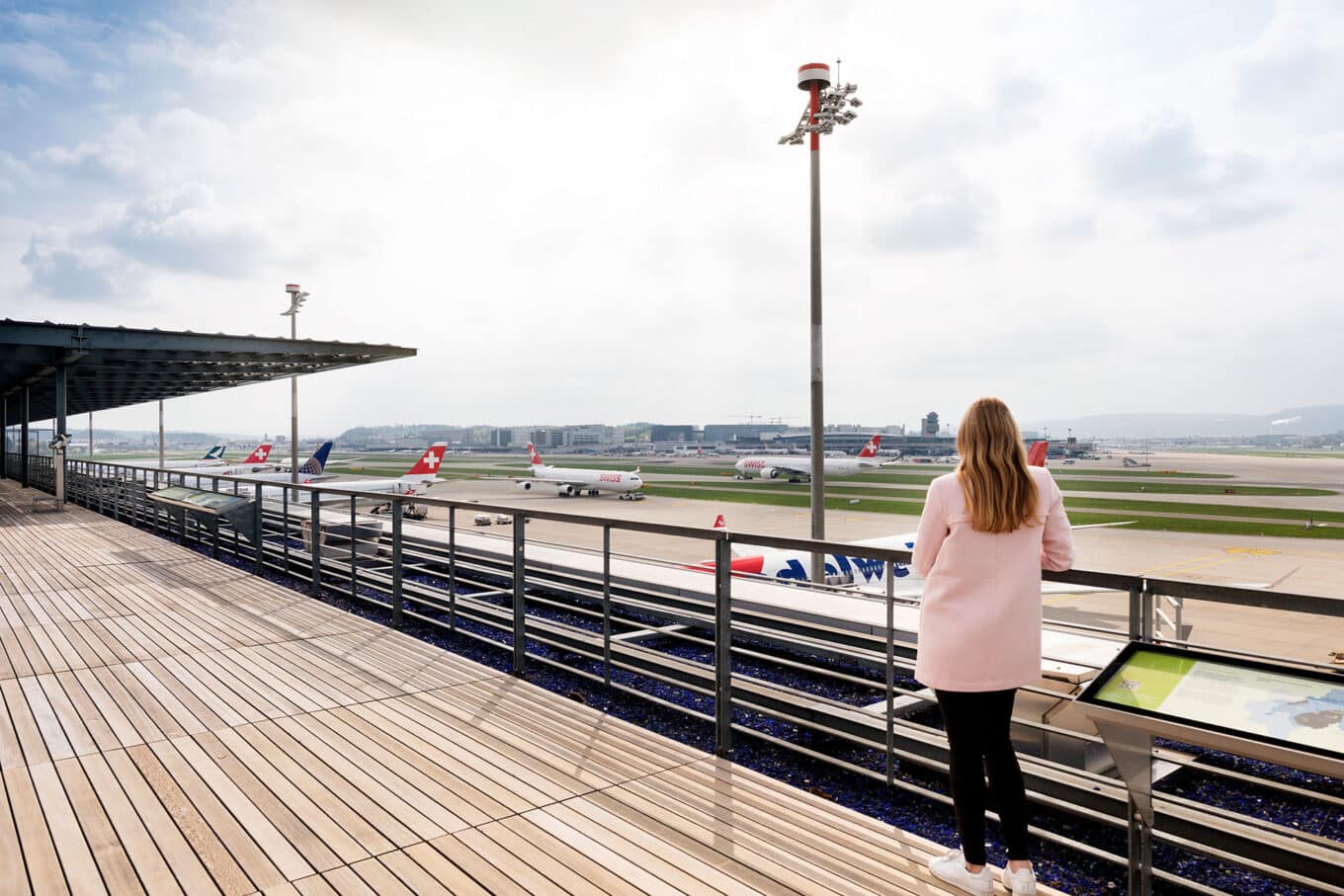 Die Zuschauerterrasse des Flughafen Zürich